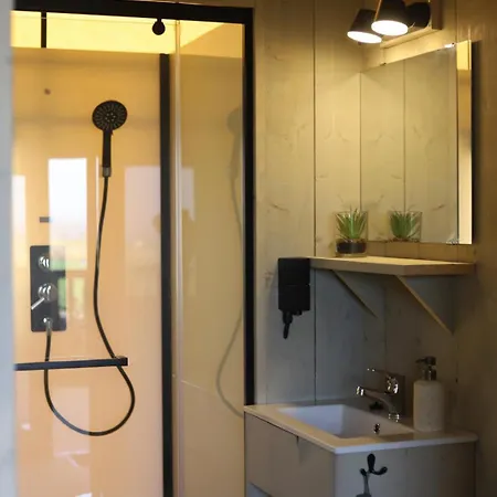 Safaritent Wood Xl Met Tuinzicht Nieuwe Wetering Exterior photo