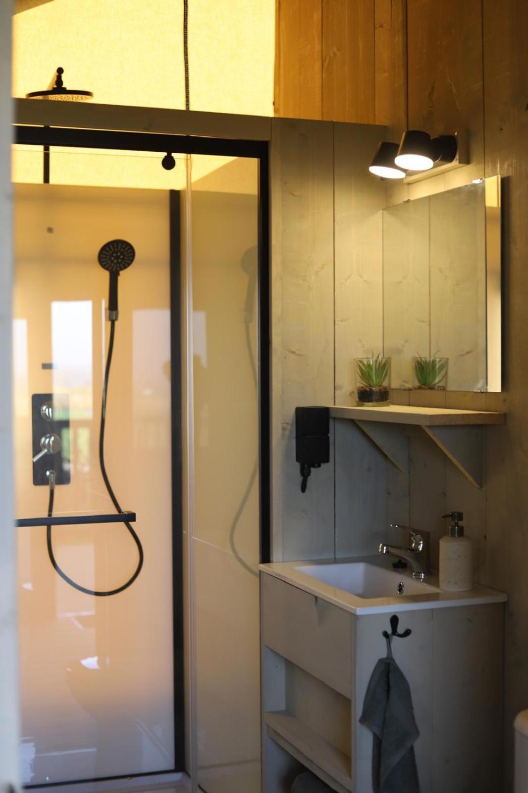 Safaritent Wood Xl Met Tuinzicht Nieuwe Wetering